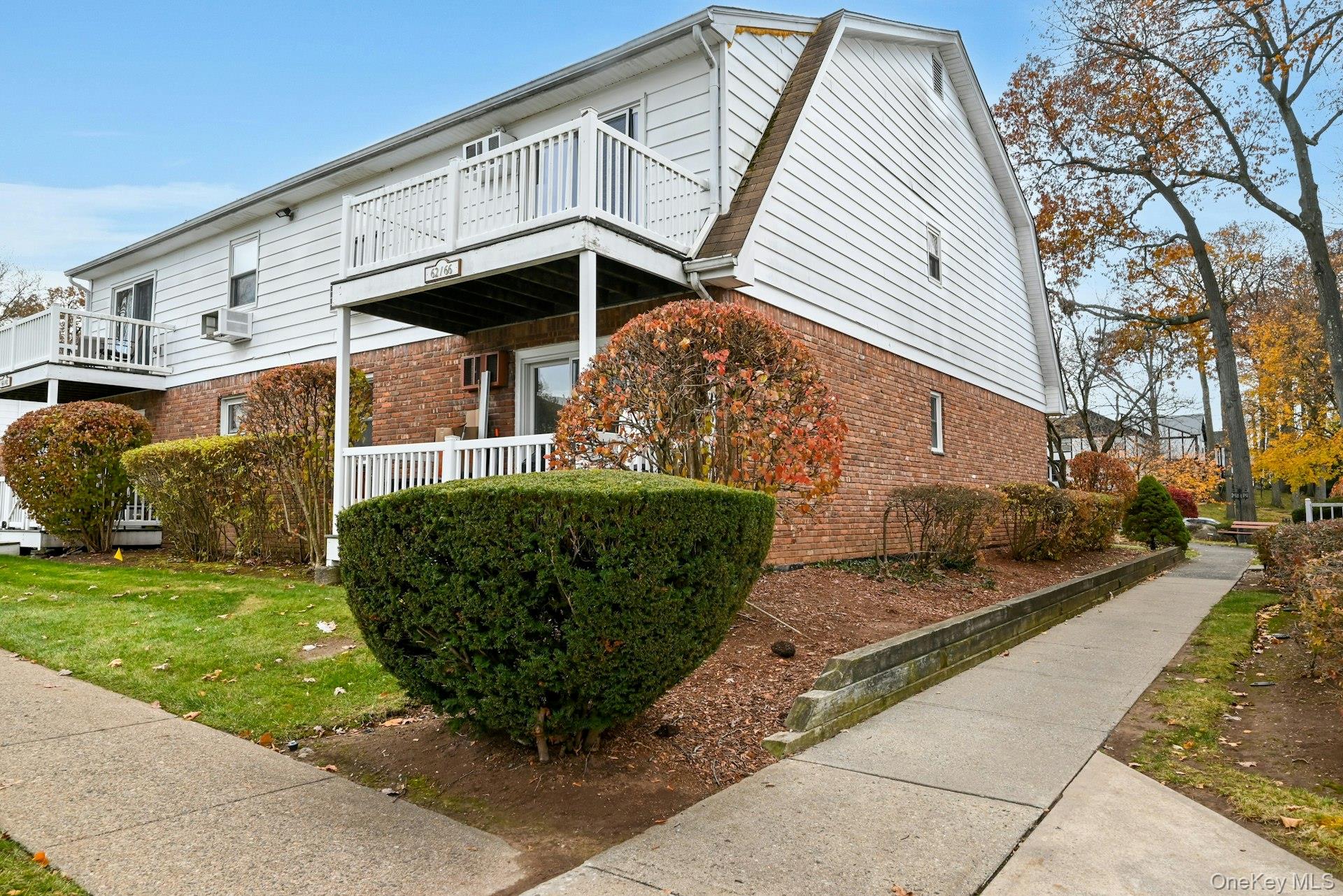 66 Parkside Drive 66 — photo