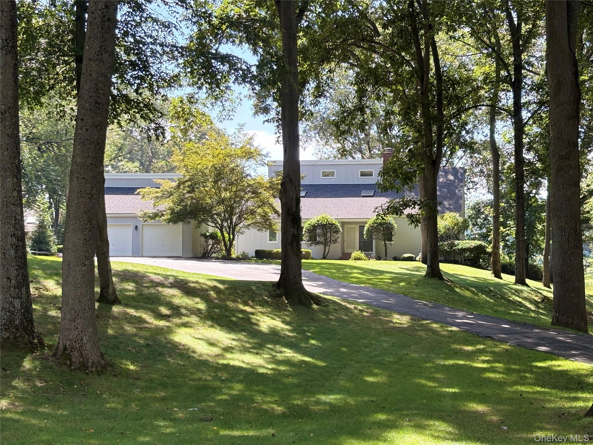 1 Pine Point — photo
