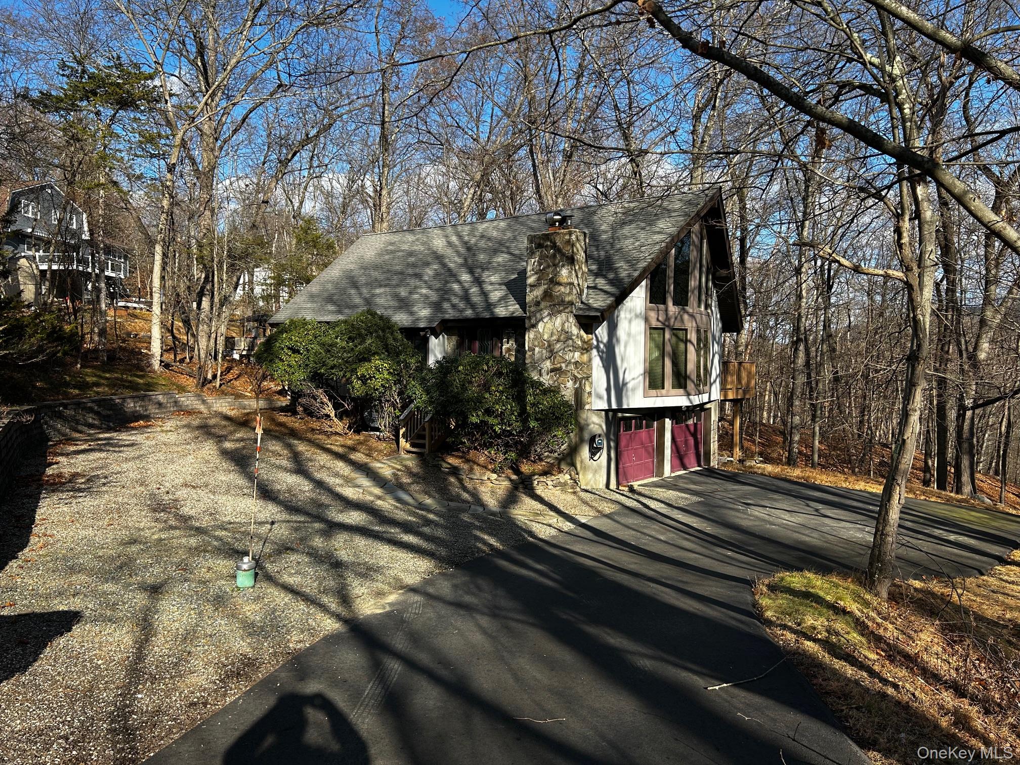 9 Kings Point Lane — photo