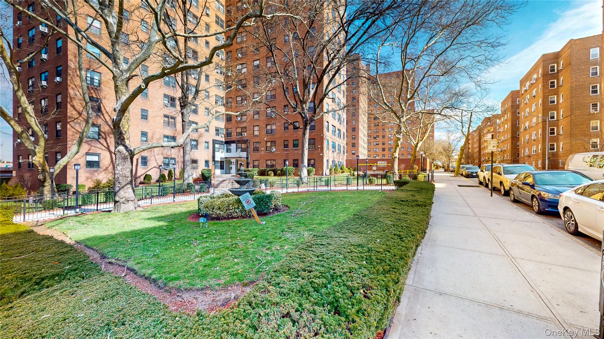 99-05 63rd Dr 11R — photo