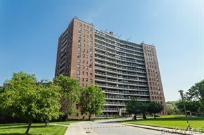 61-15 98th Street 8K — photo