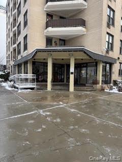1874 Pelham Parkway S 5C — photo