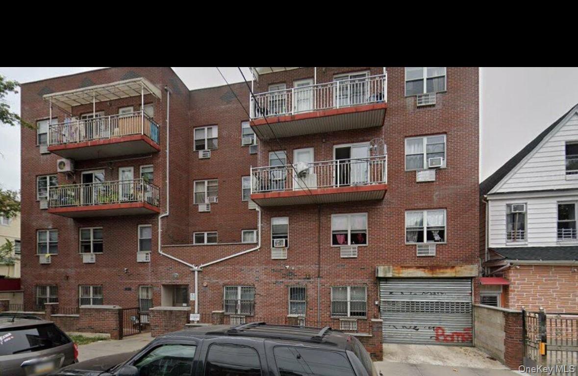 10815 37th Drive 4B — photo