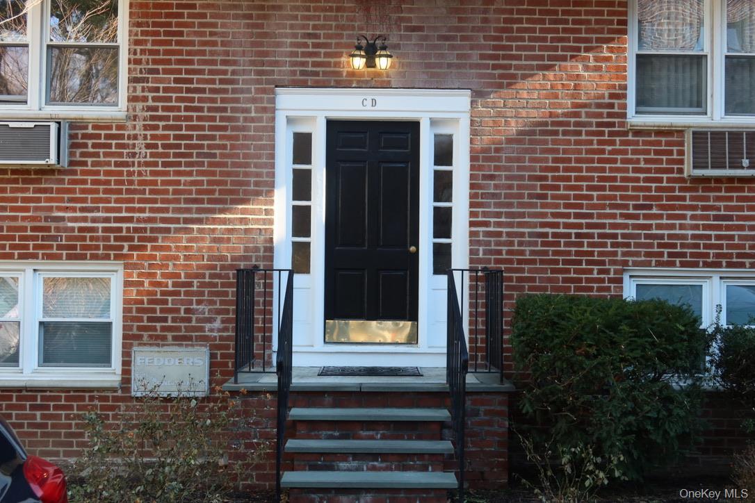 28 Barker Street C-2 — photo