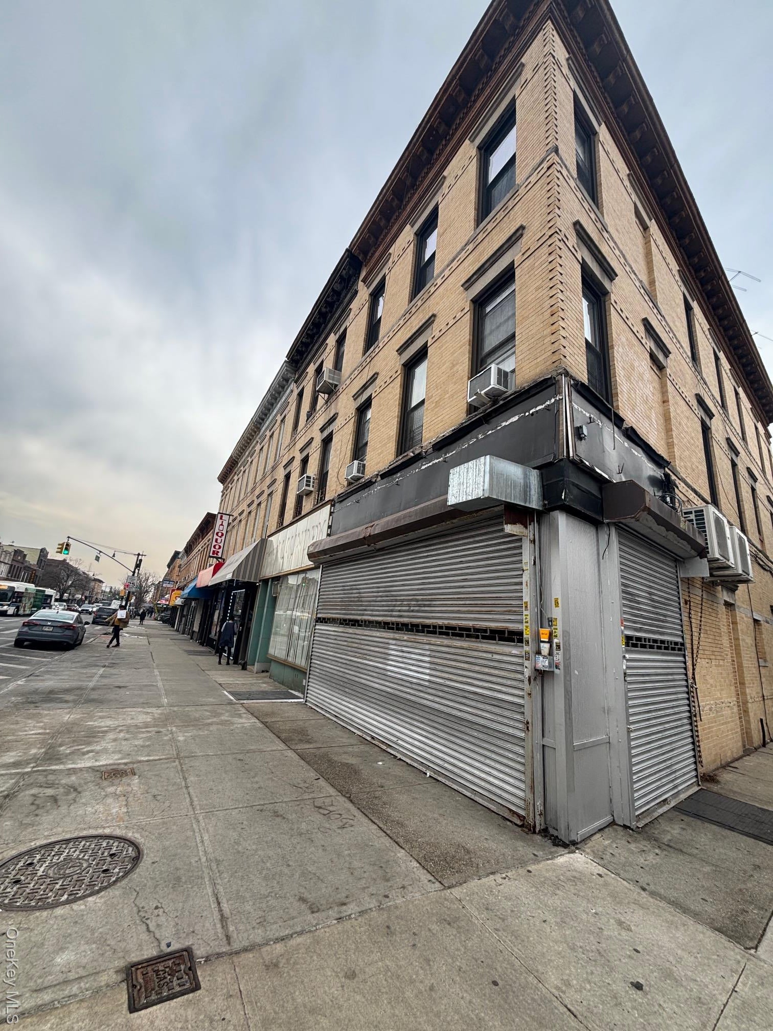 66-45 Myrtle Avenue — photo