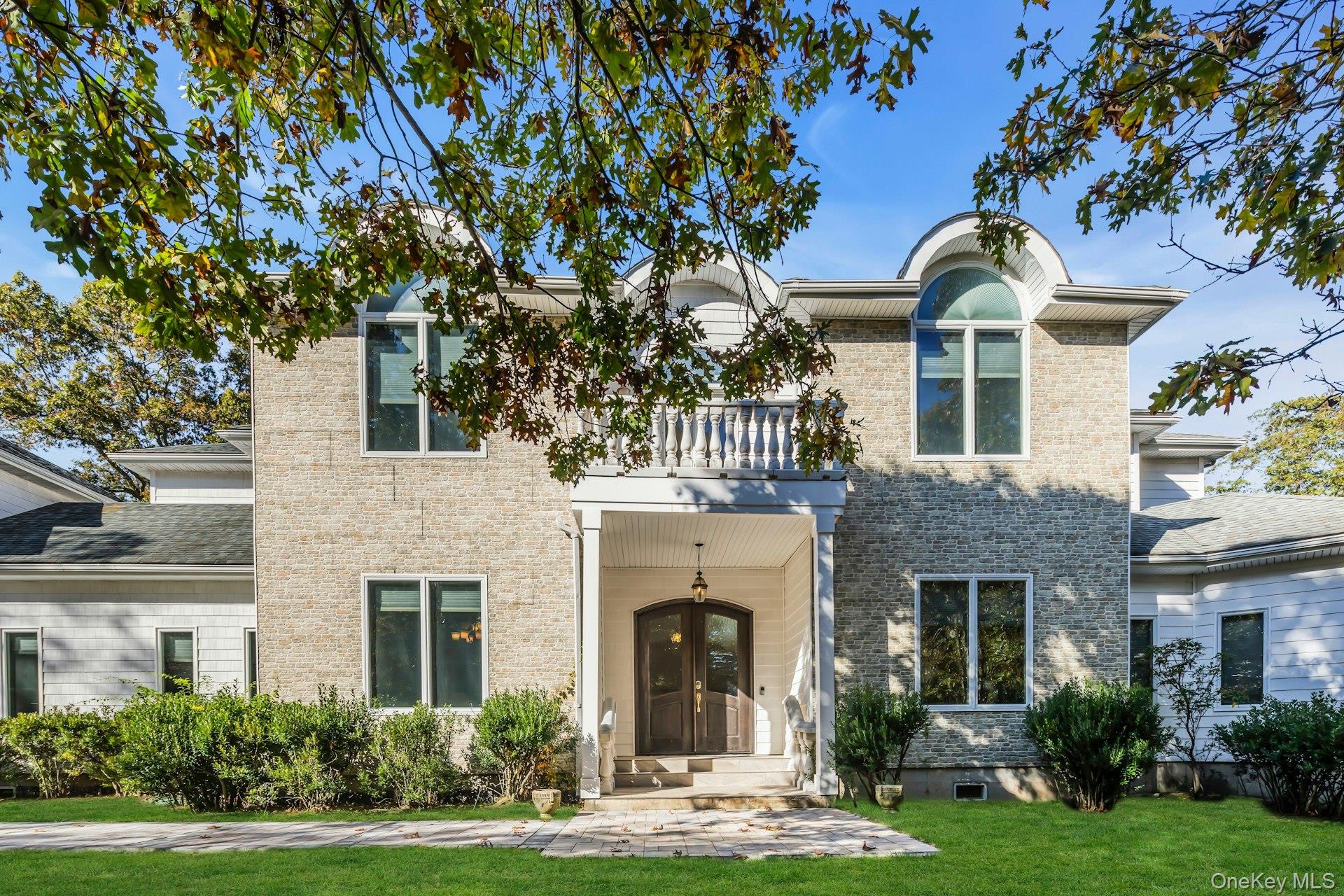 10 Bay Woods Drive — photo