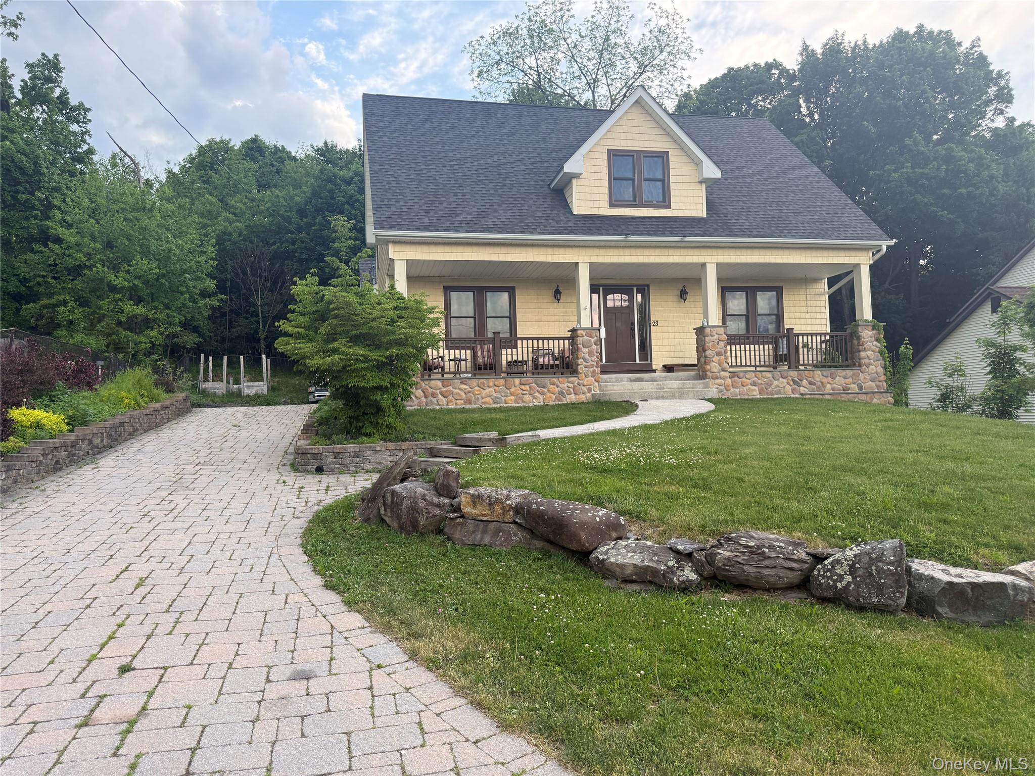 23 Swezey Place — photo