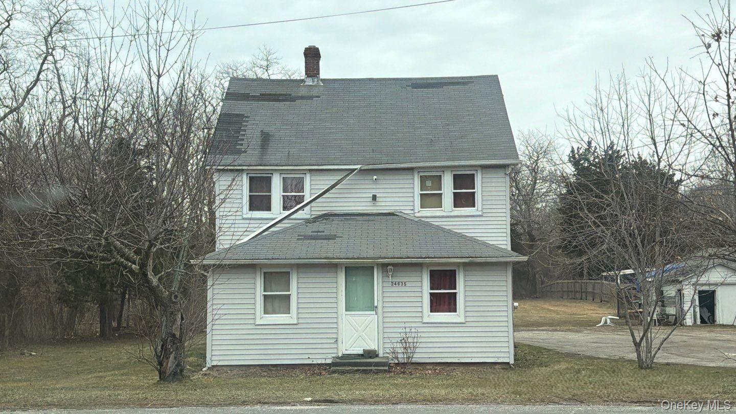 24635 Main Road — photo