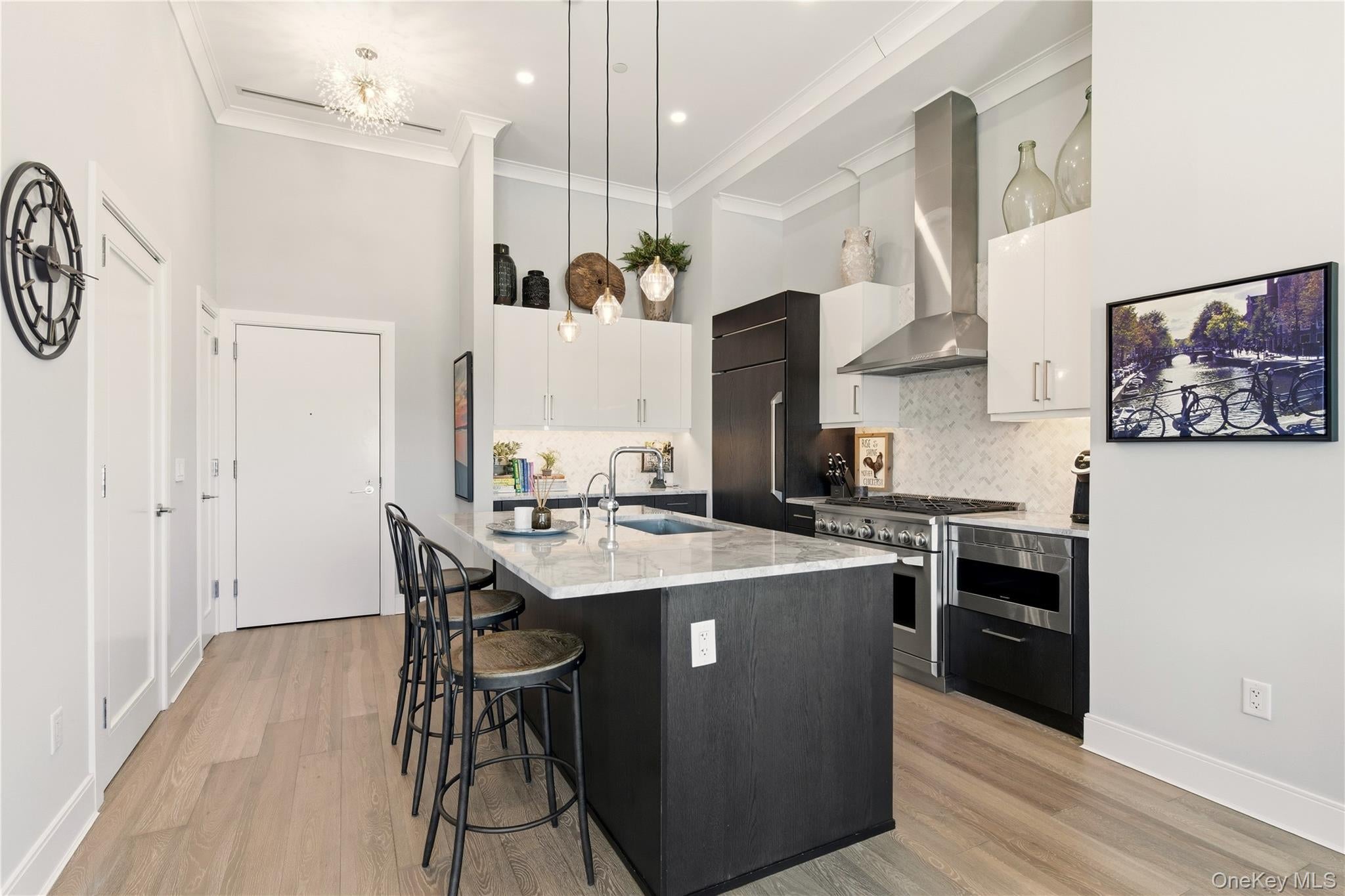 100 Garvies Point Road 1033 — photo