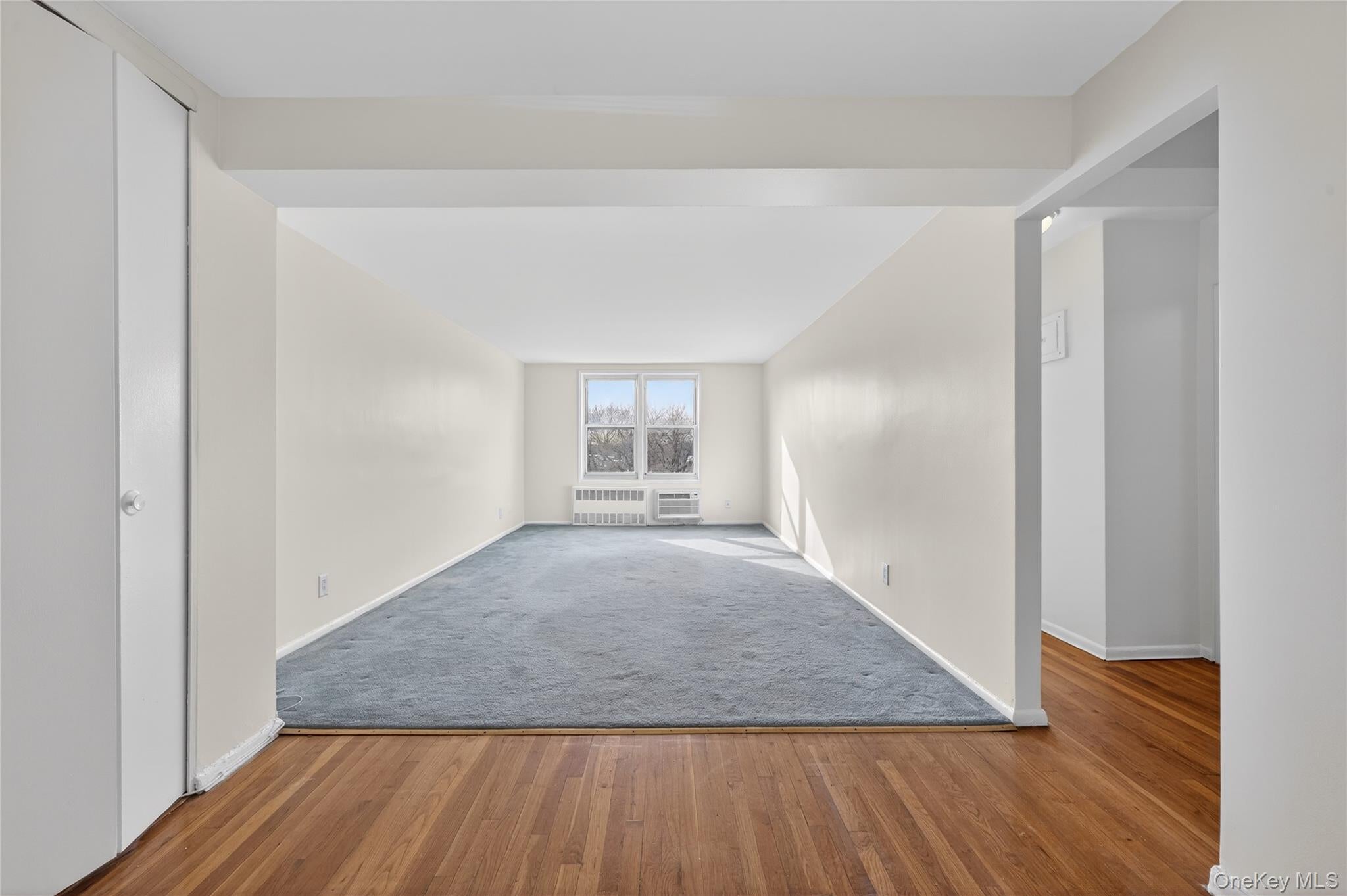 66-10 Thornton Place 4C — photo