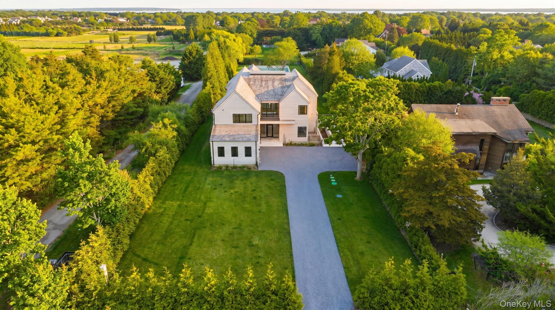 50 Tuckahoe Lane — photo