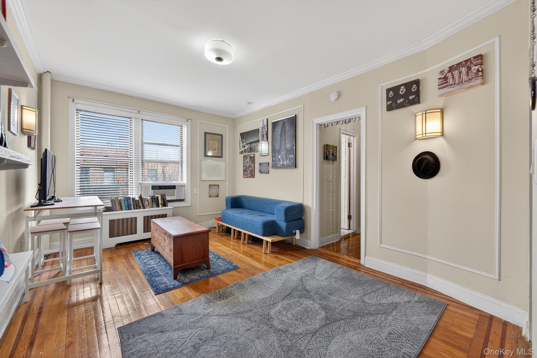 225 Bennett Avenue 4C — photo