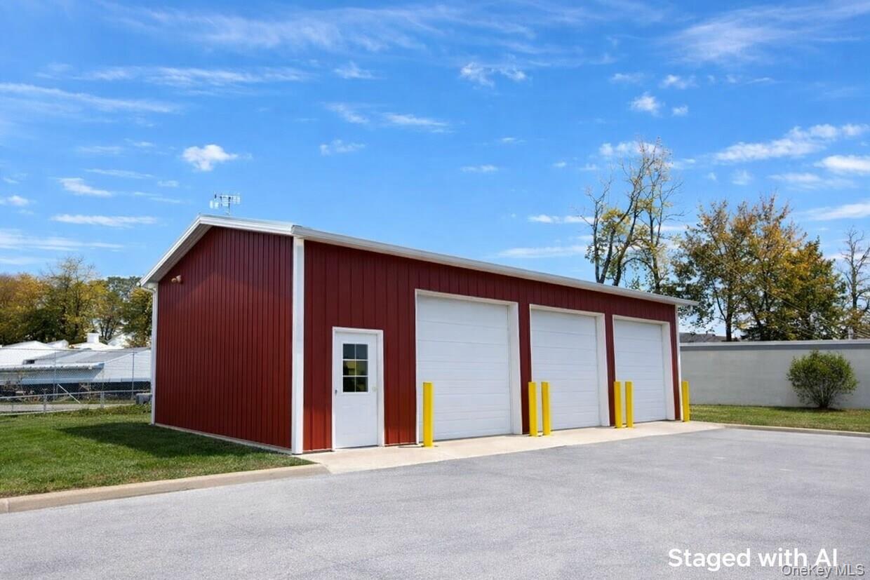 1400 Youngs Avenue Garage — photo