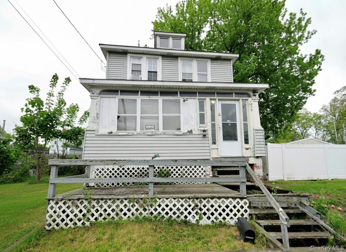 809 South Street — photo