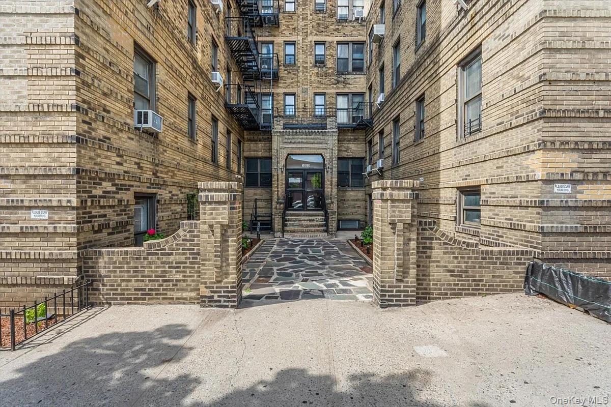 50-05 43rd Avenue 1K — photo