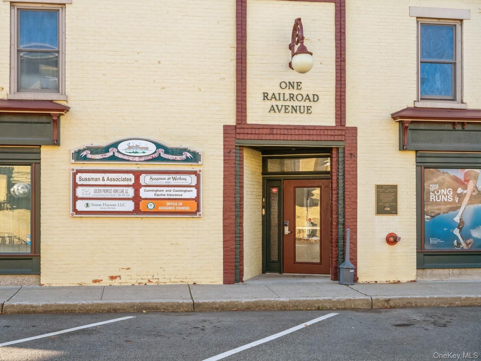 1 Railroad Avenue 3-1 — photo