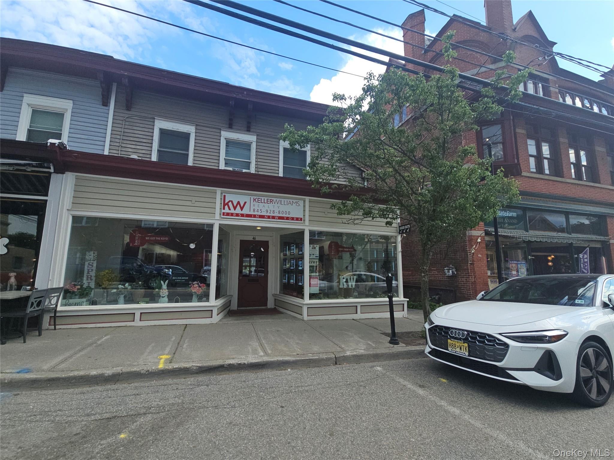46 Main Street — photo