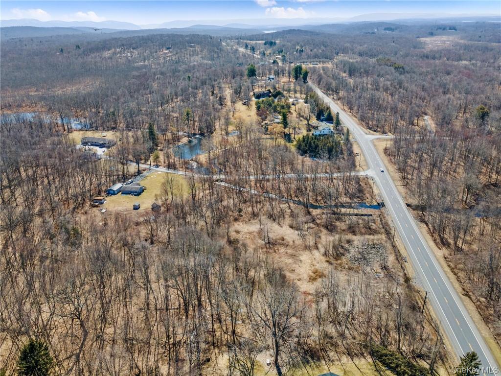 1136 Route 32 — photo