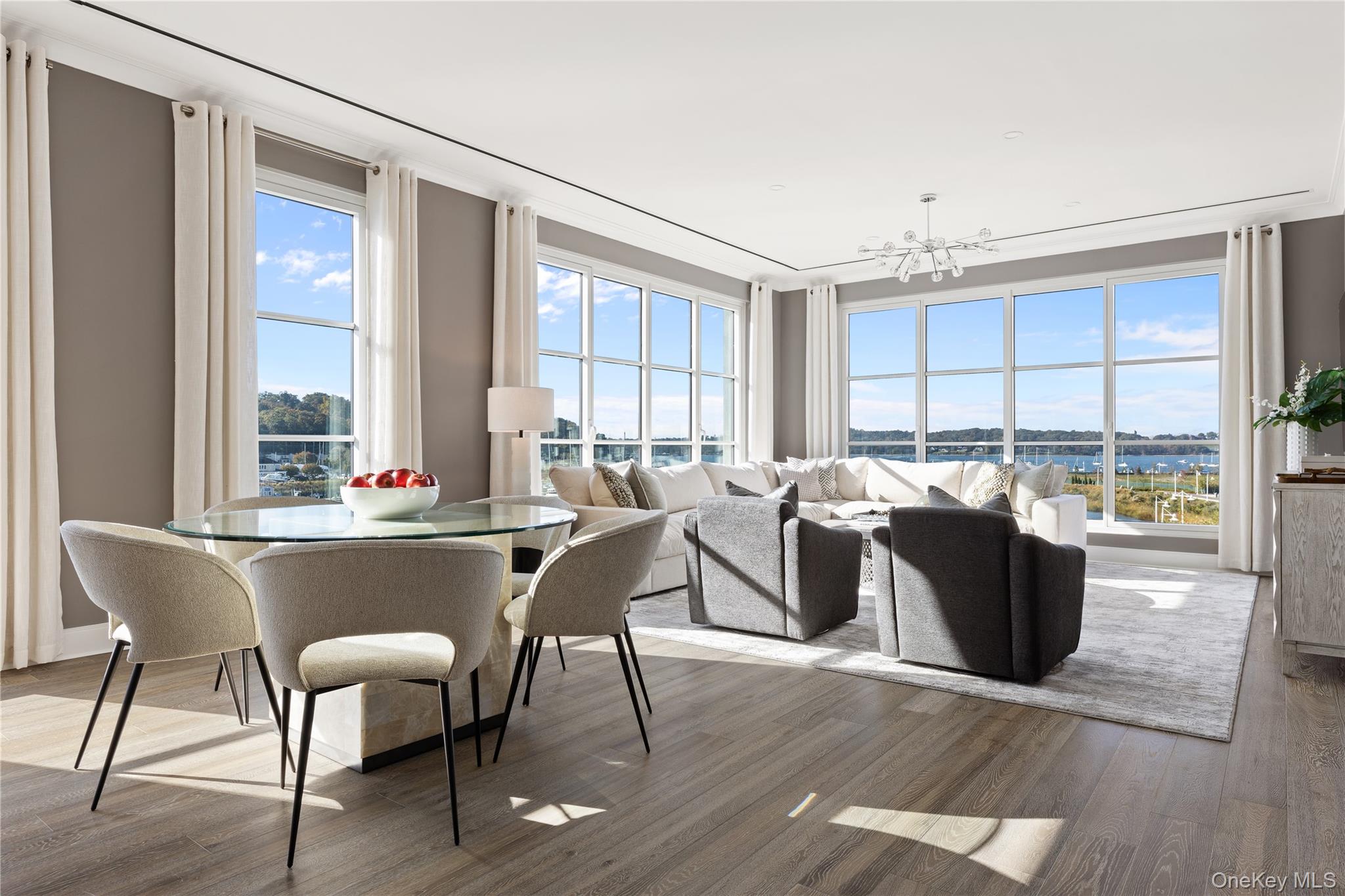100 Garvies Point Road 1324 — photo
