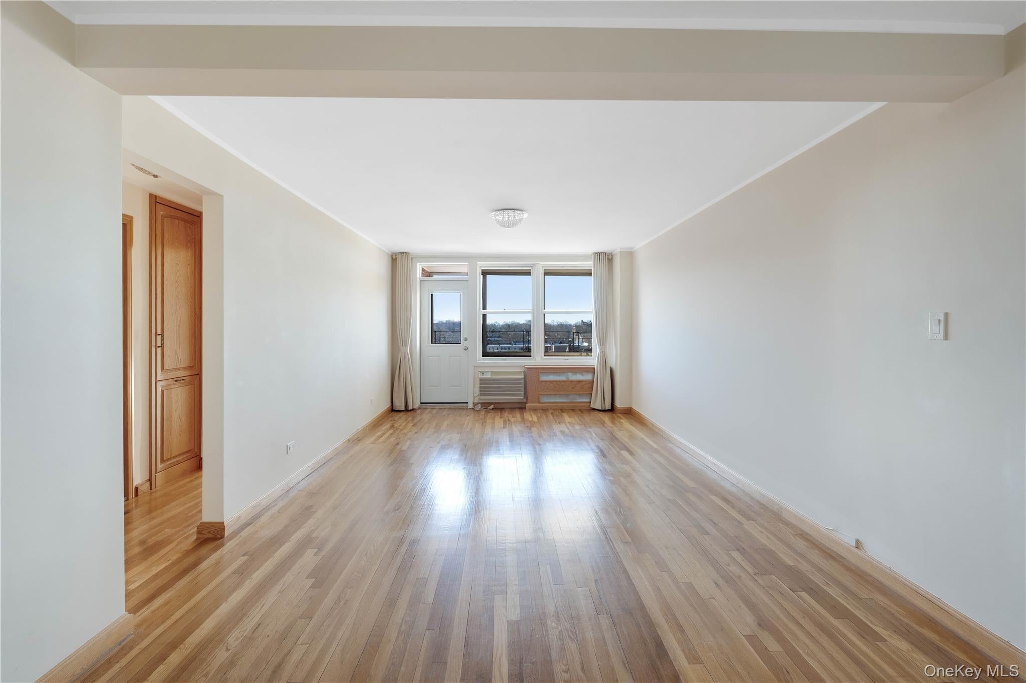 2711 Avenue X 6D — photo