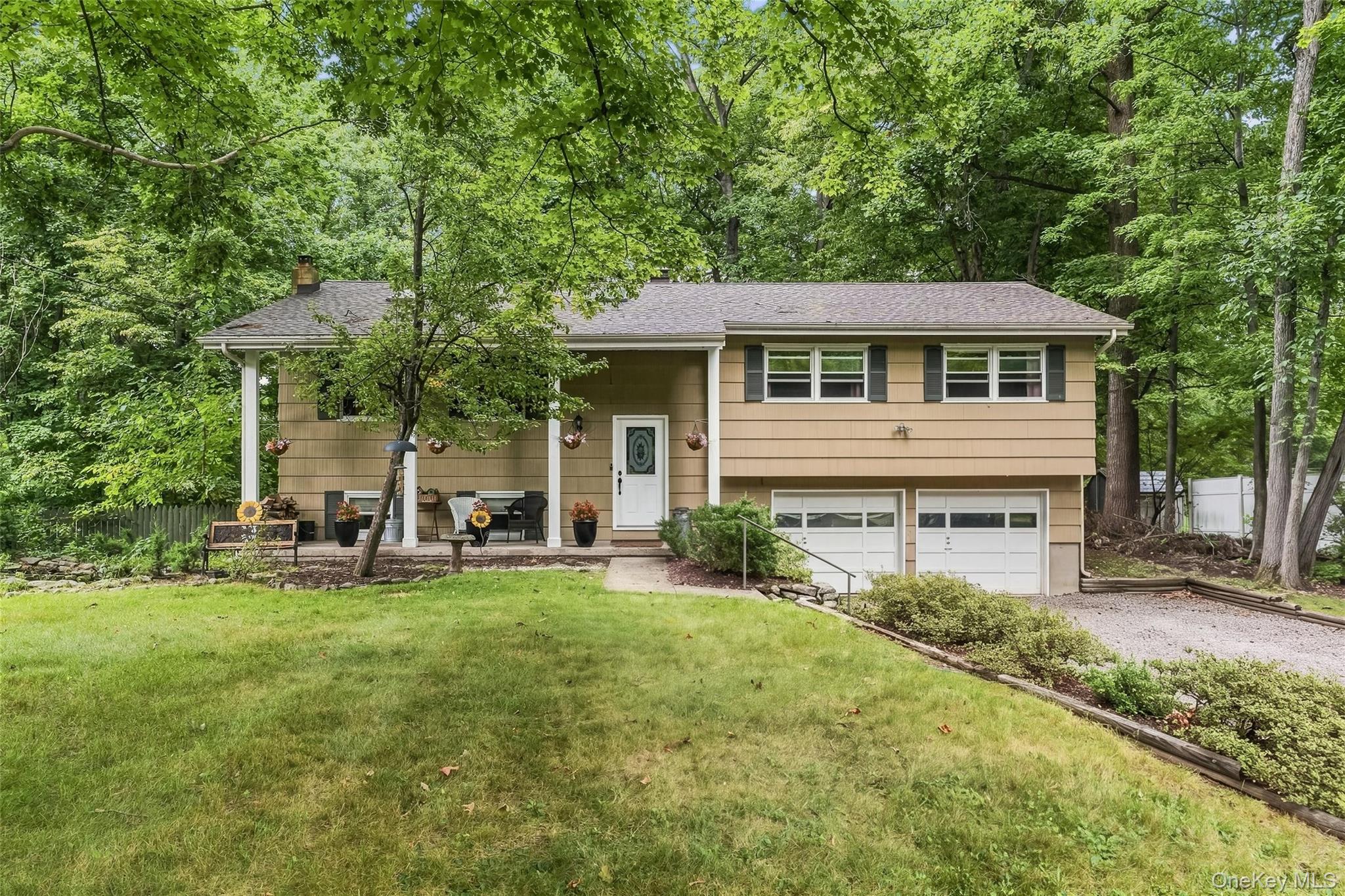 27 Thompson Drive — photo