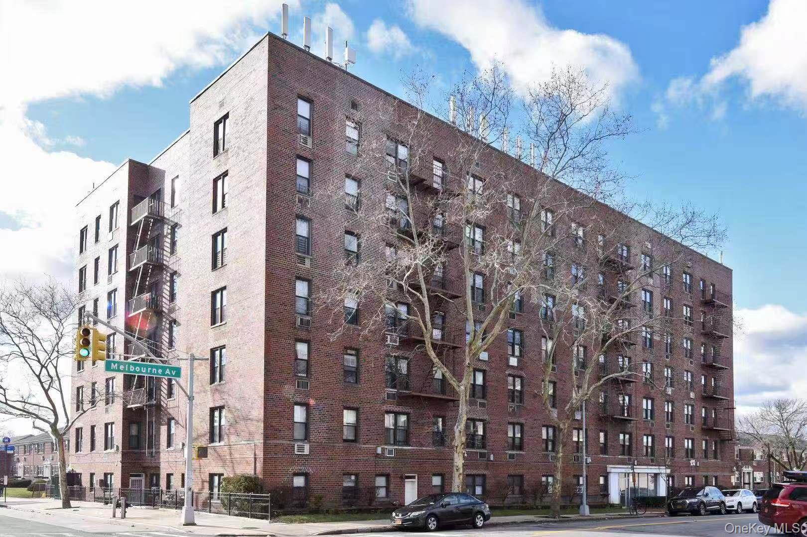 15272 Melbourne Avenue 2G — photo