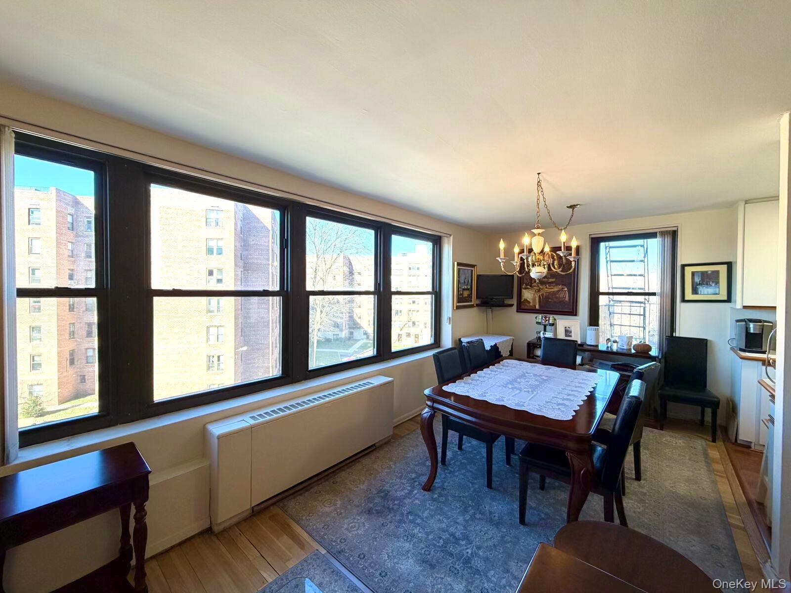 209-39 23 Ave 4K — photo