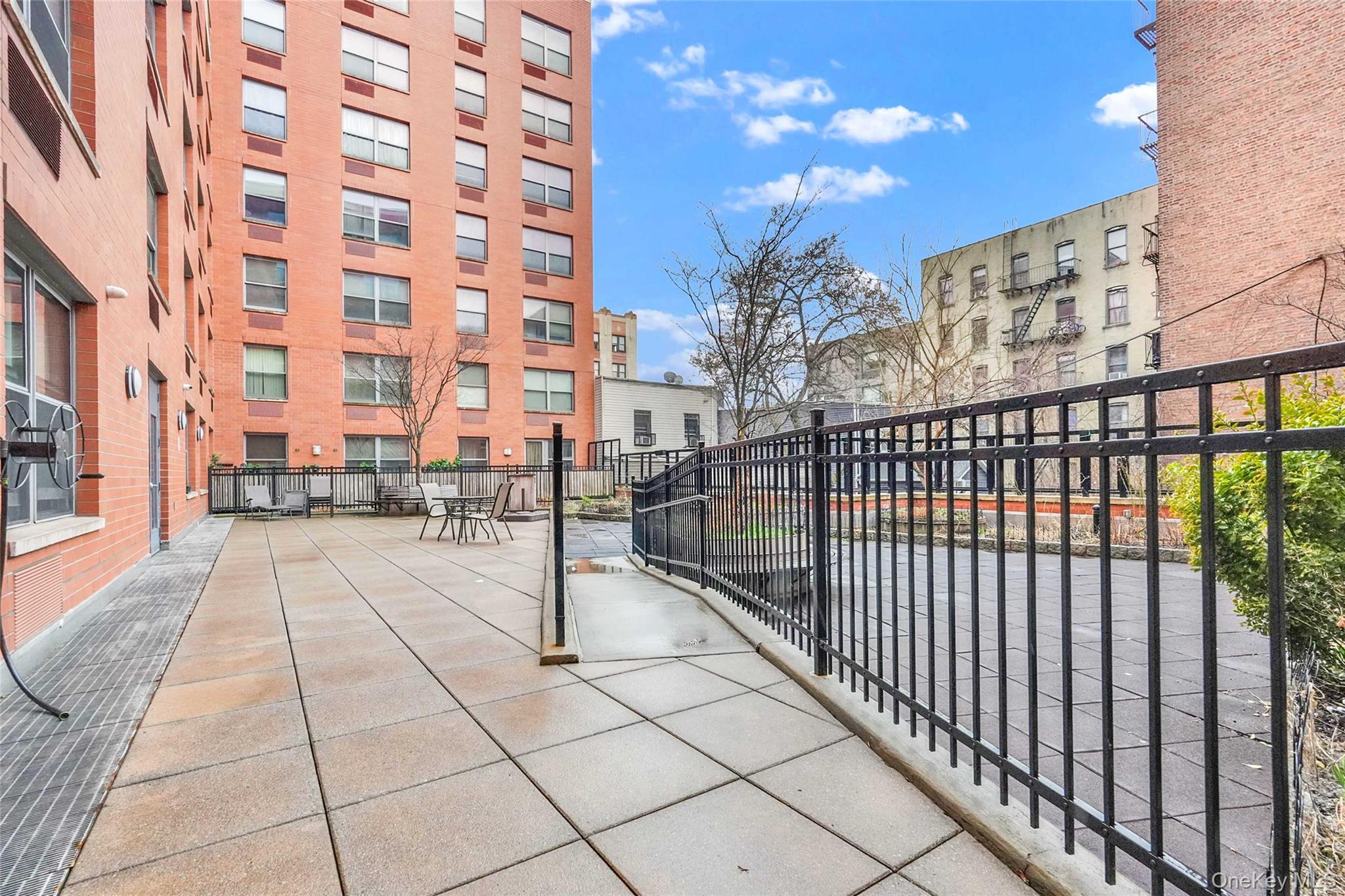 837 Washington Avenue 4B — photo