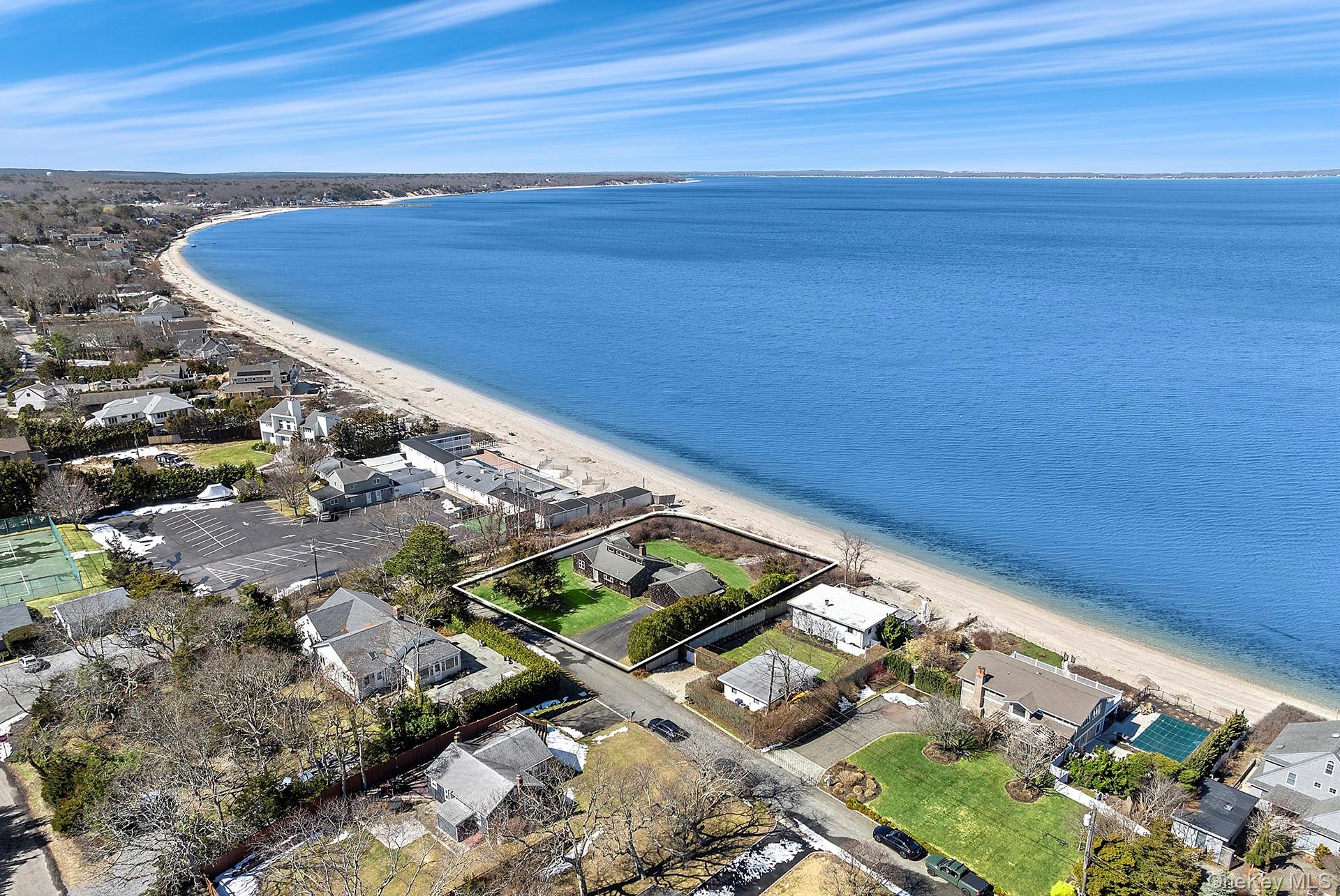 22 Peconic Crescent — photo
