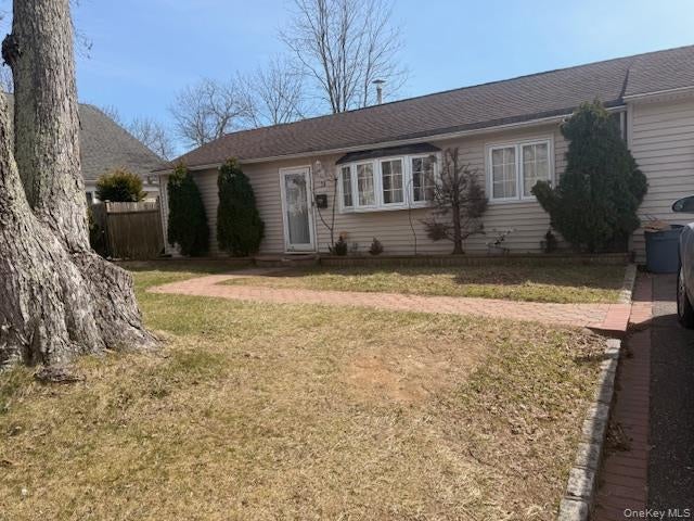 30 Tamarack Street — photo