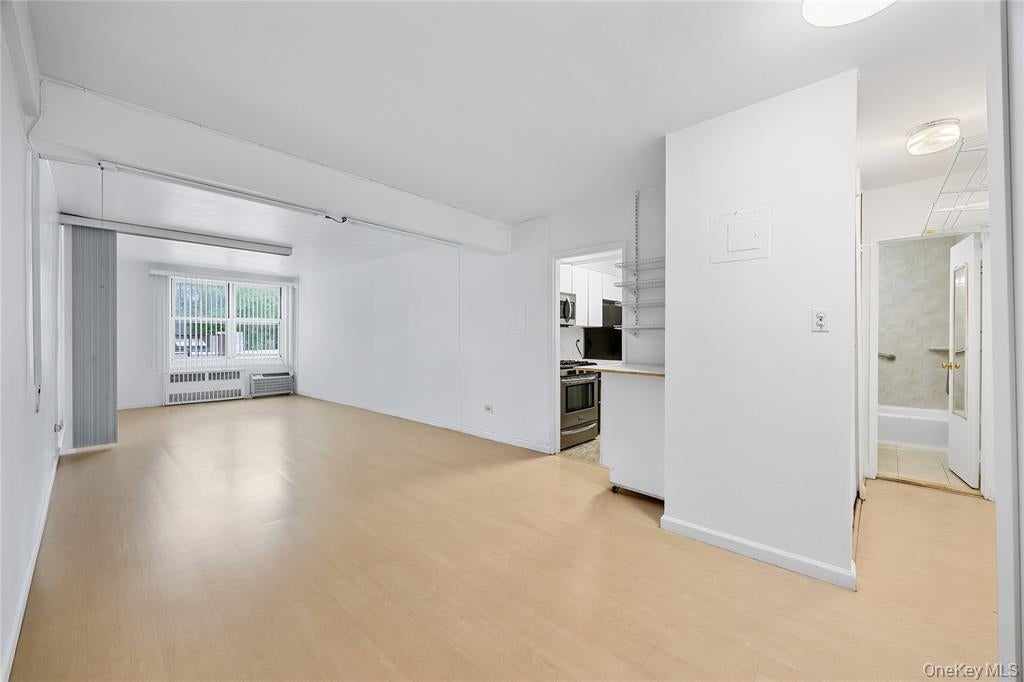 142-05 Roosevelt Avenue 331 — photo