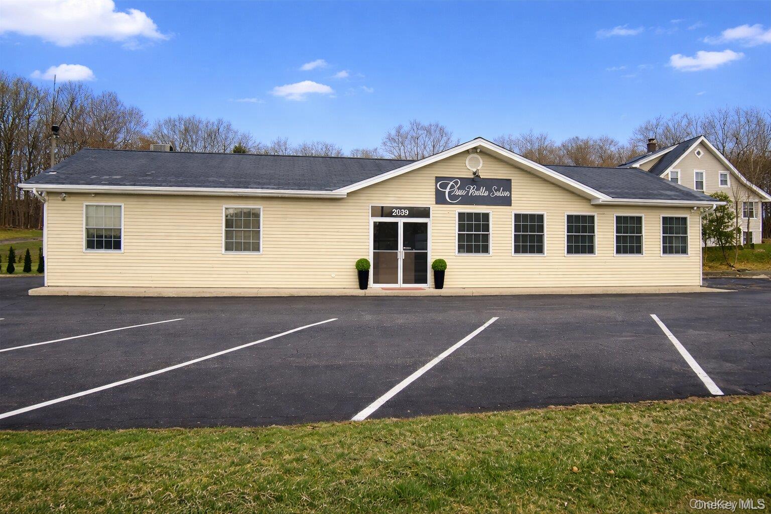 2039 State Route 208 — photo