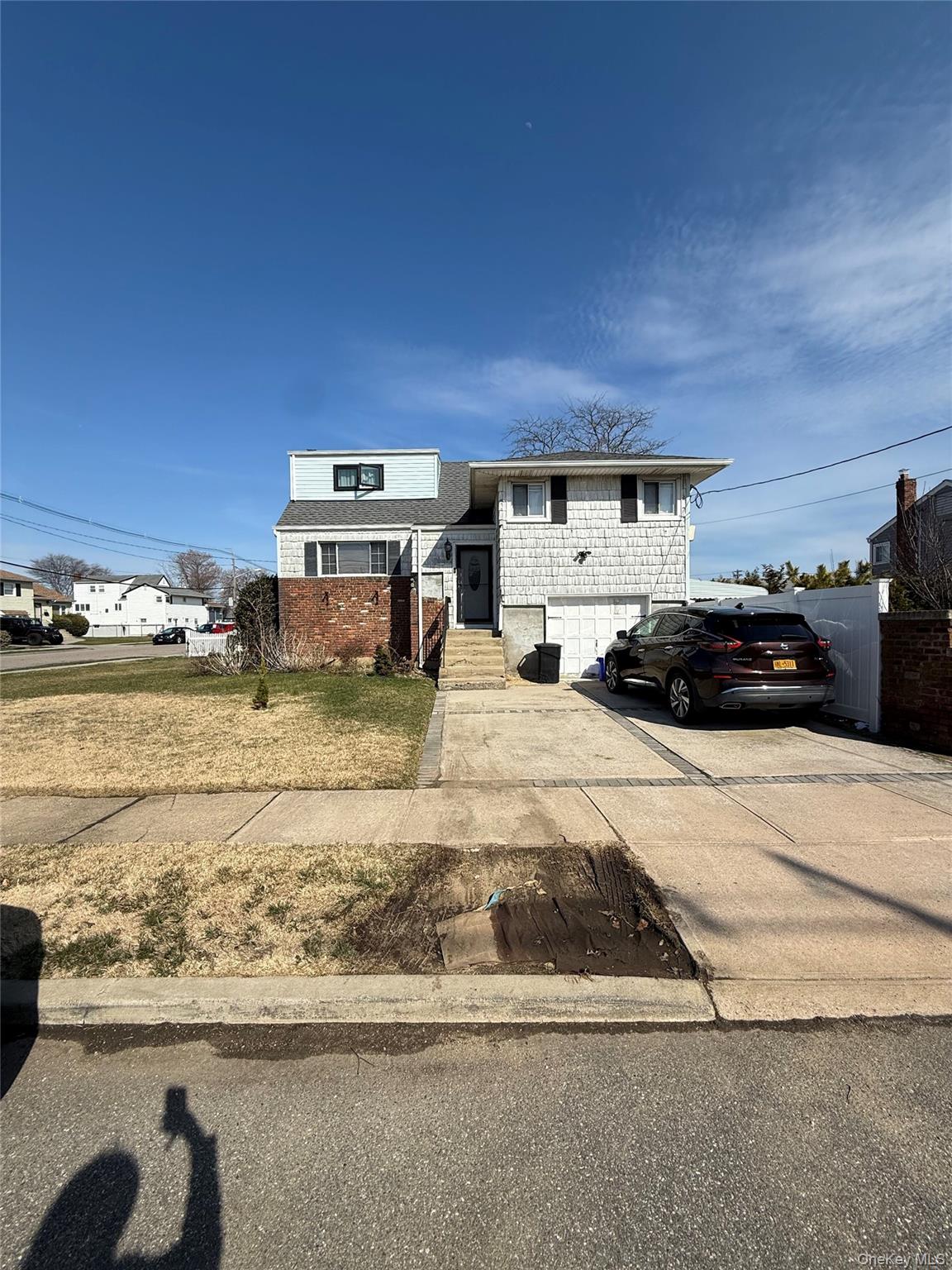 433 Miller Avenue — photo