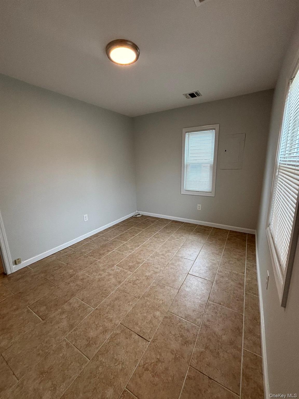 101 Miramar Avenue B — photo