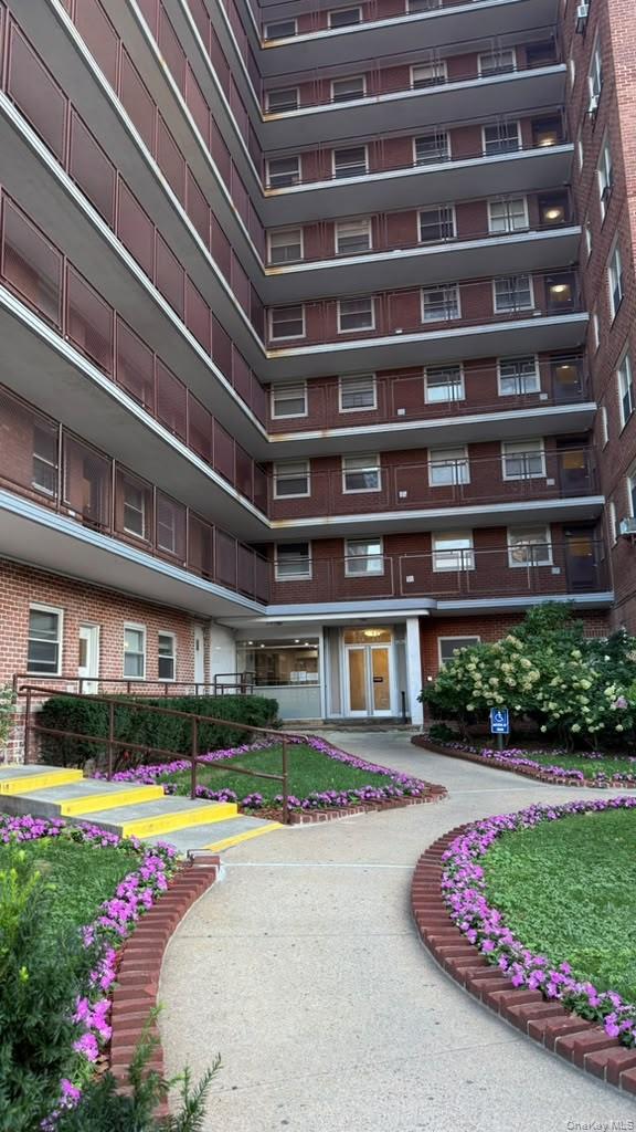 9710 62nd Drive 5E — photo