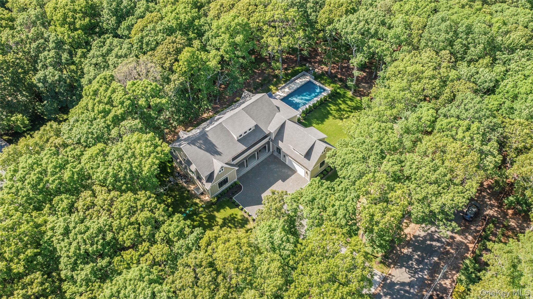 1355 Little Peconic Bay Road — photo