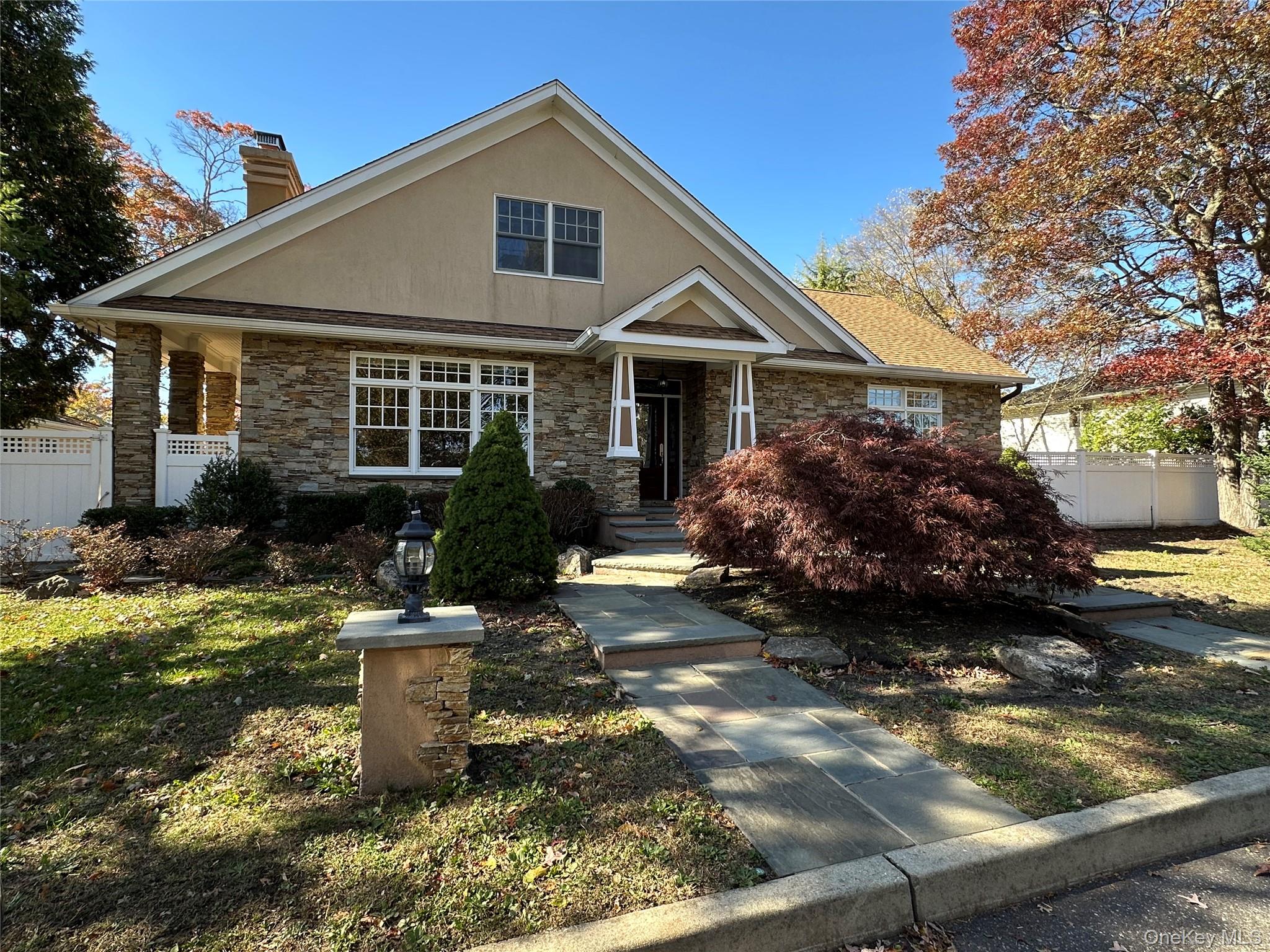 16 Oriole Place — photo