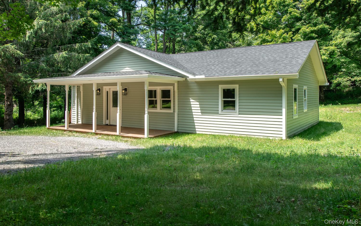 4523 Route 199 — photo