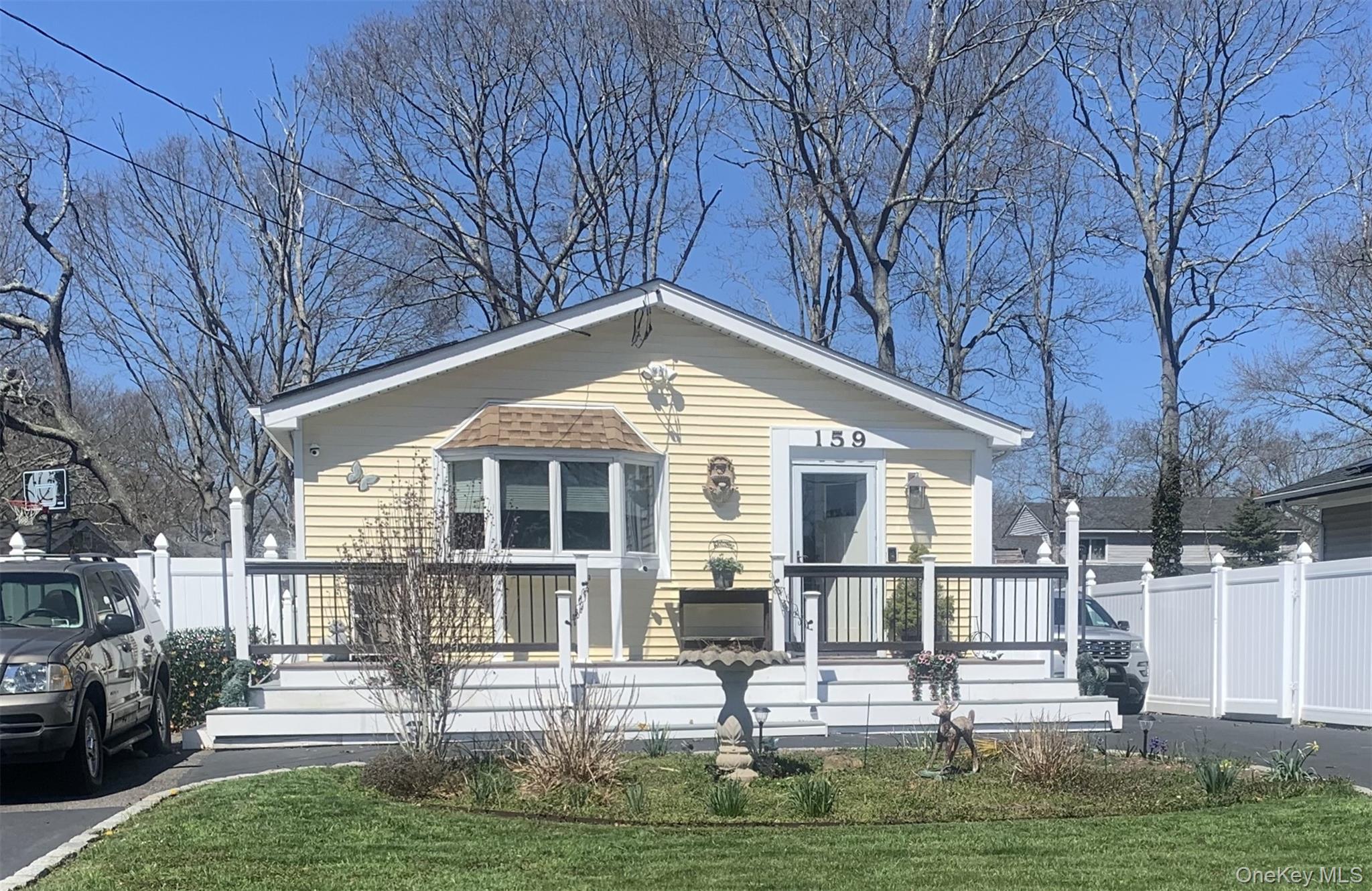 159 Parkwood Drive — photo