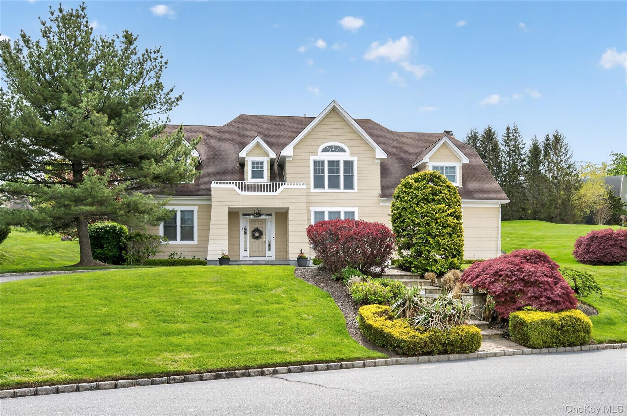 62 Pembroke Drive — photo