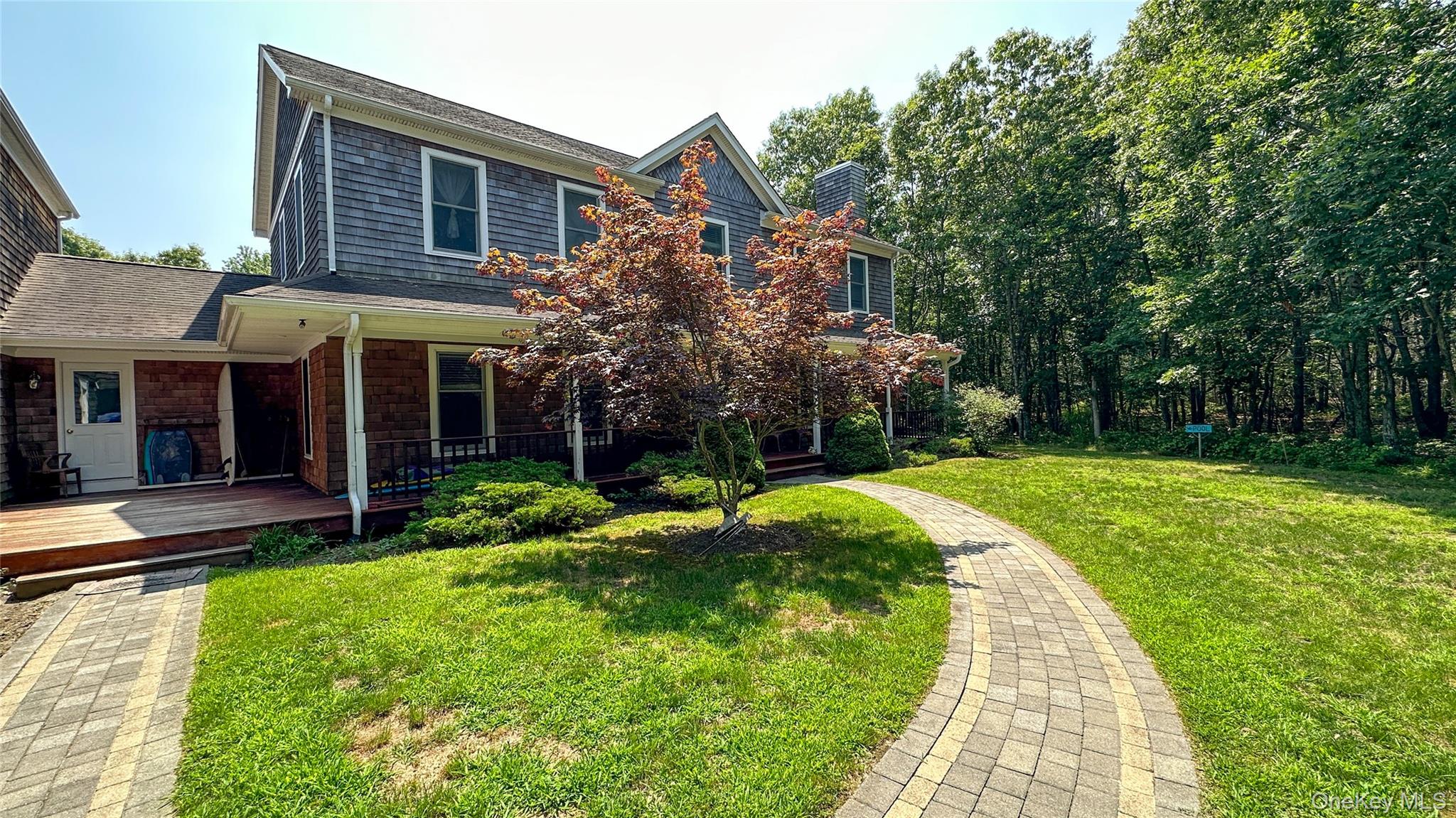 18 Mountain Laurel Lane — photo