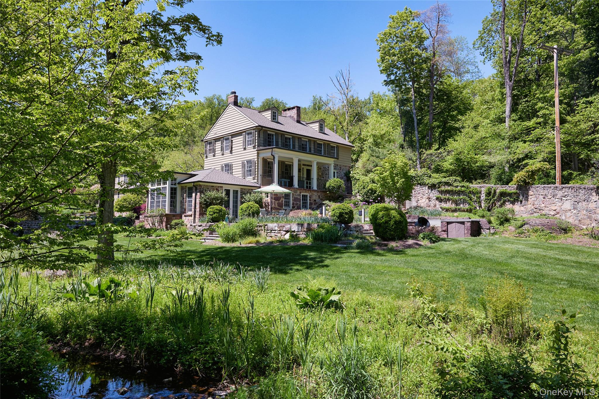 116 S Mountain Road — photo