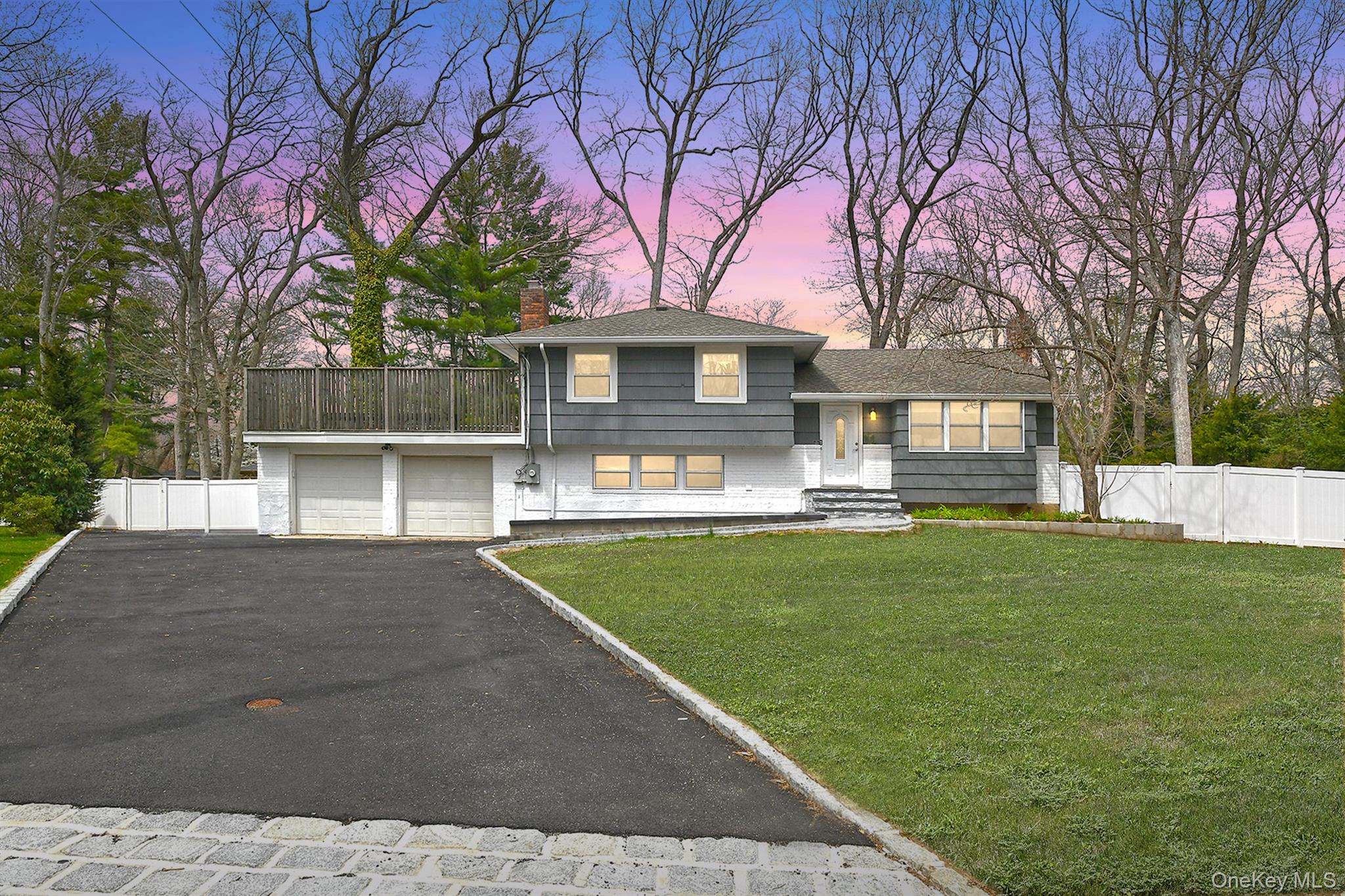 5 Shadywood Court — photo