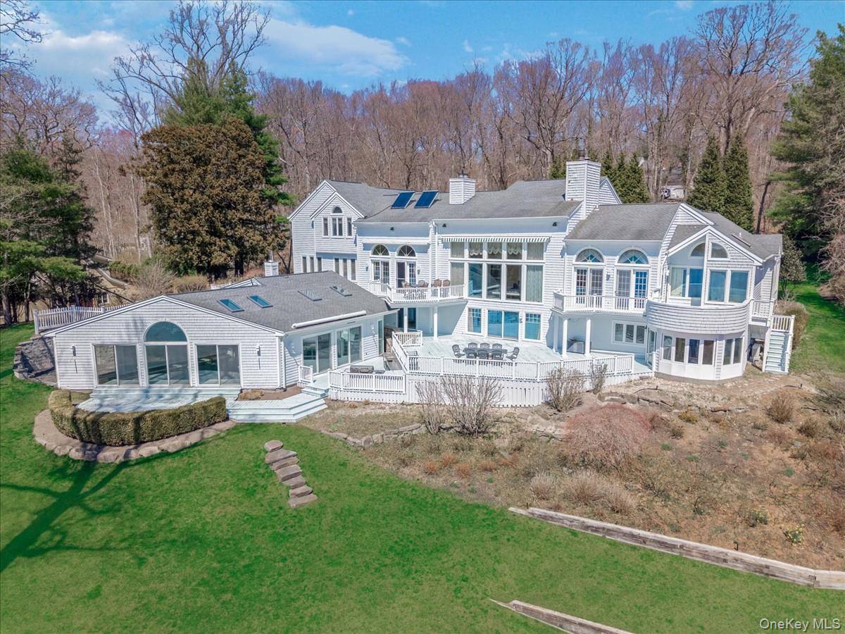 19 Mallard Drive — photo