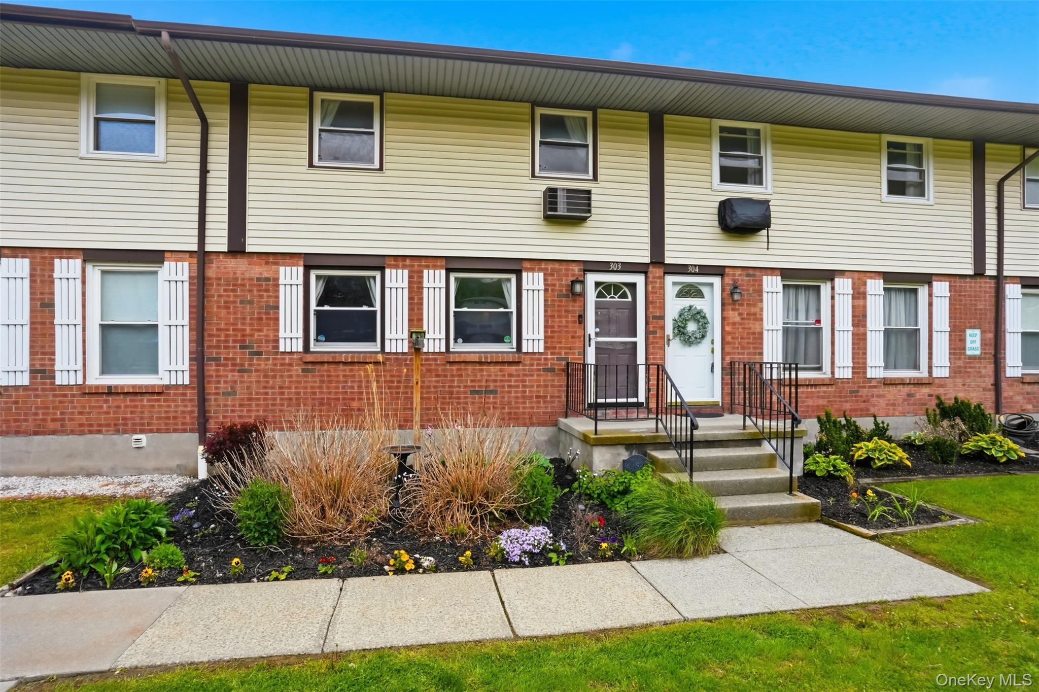 303 Parr Meadow Drive 3C — photo