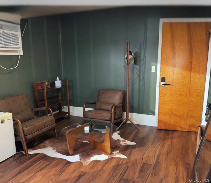 64 Gleneida Avenue Single Office 2nd Floor — photo