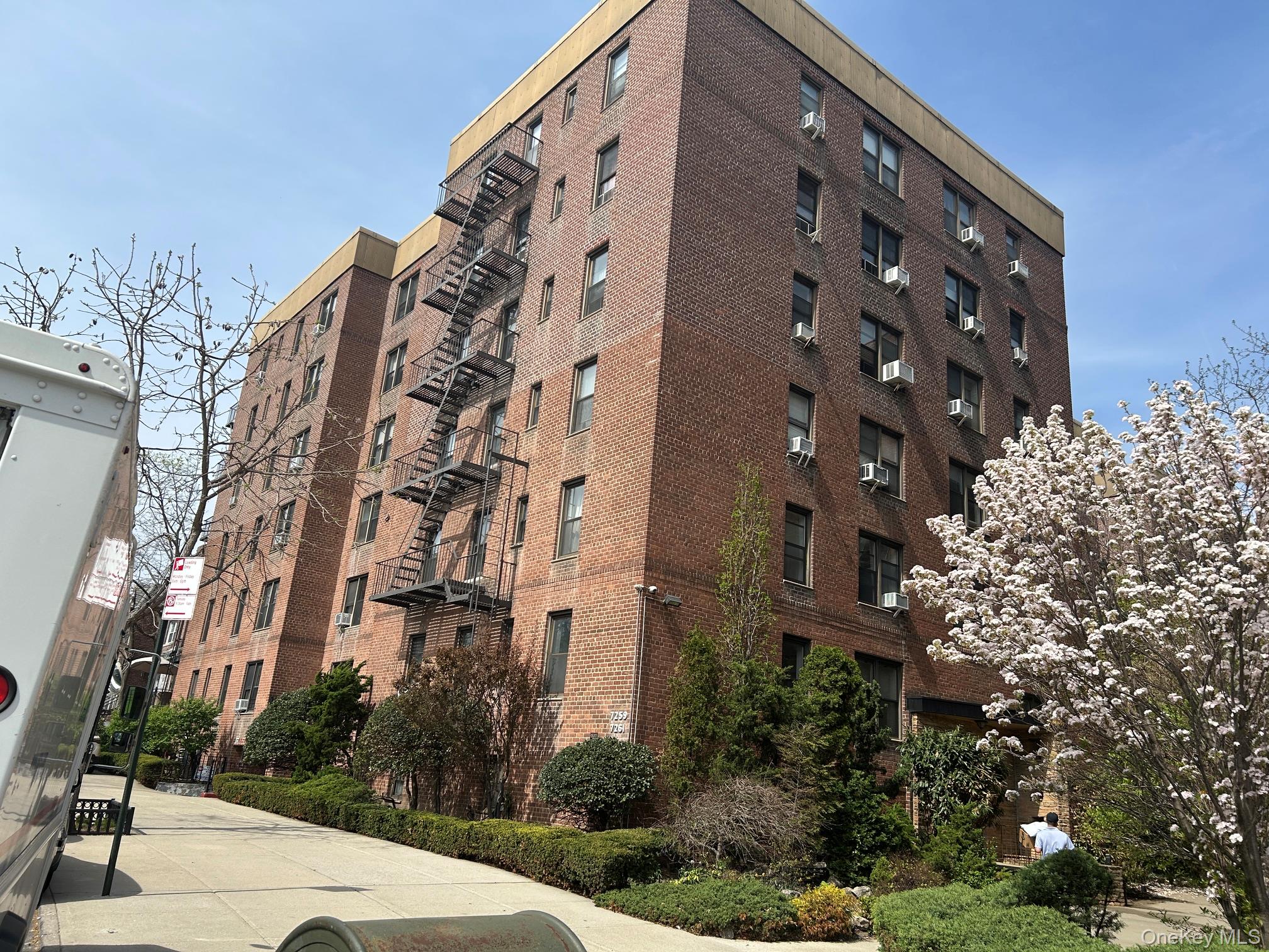 7259 Shore Road 3a — photo