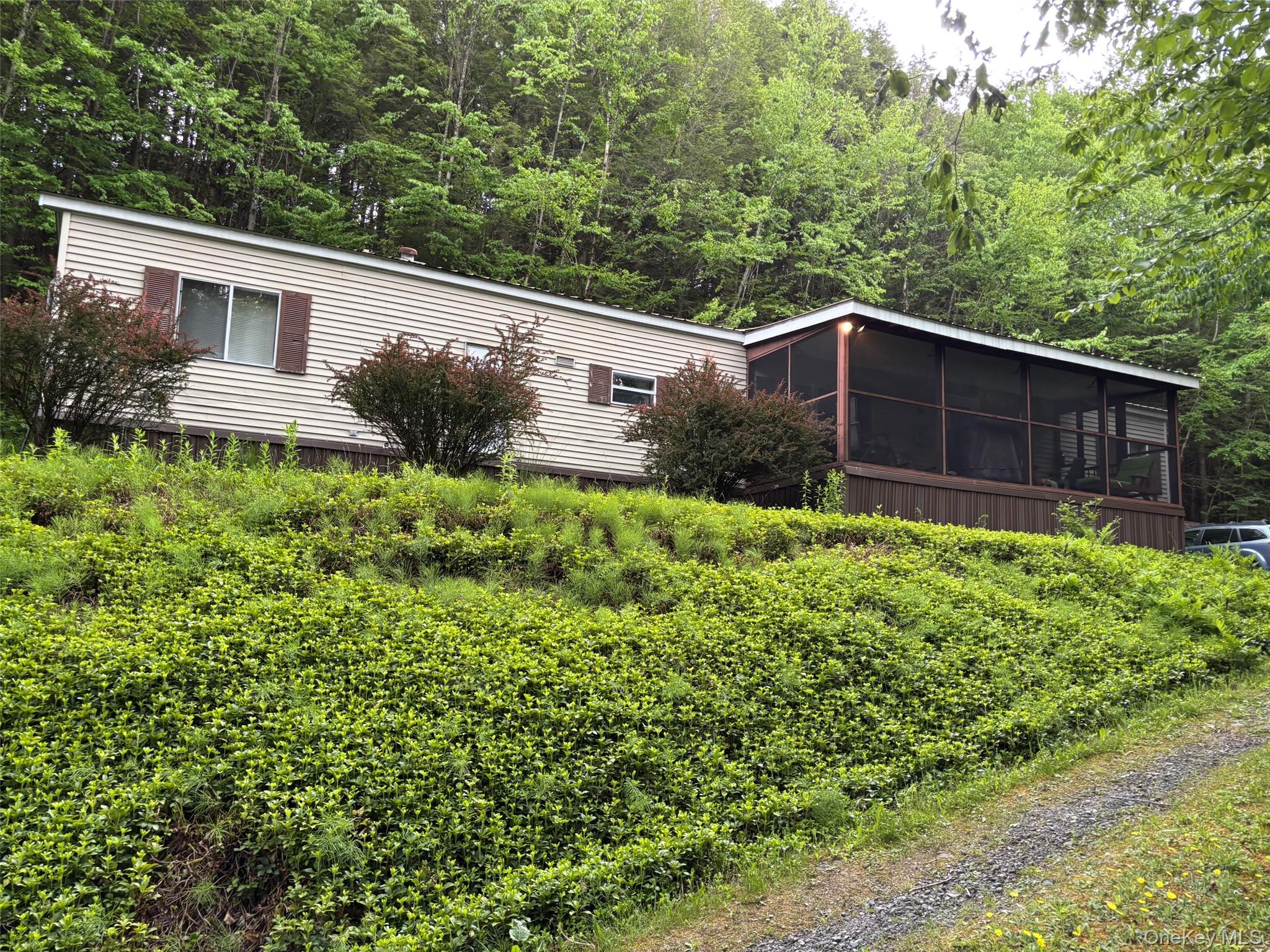 46 Elm Hollow Road — photo