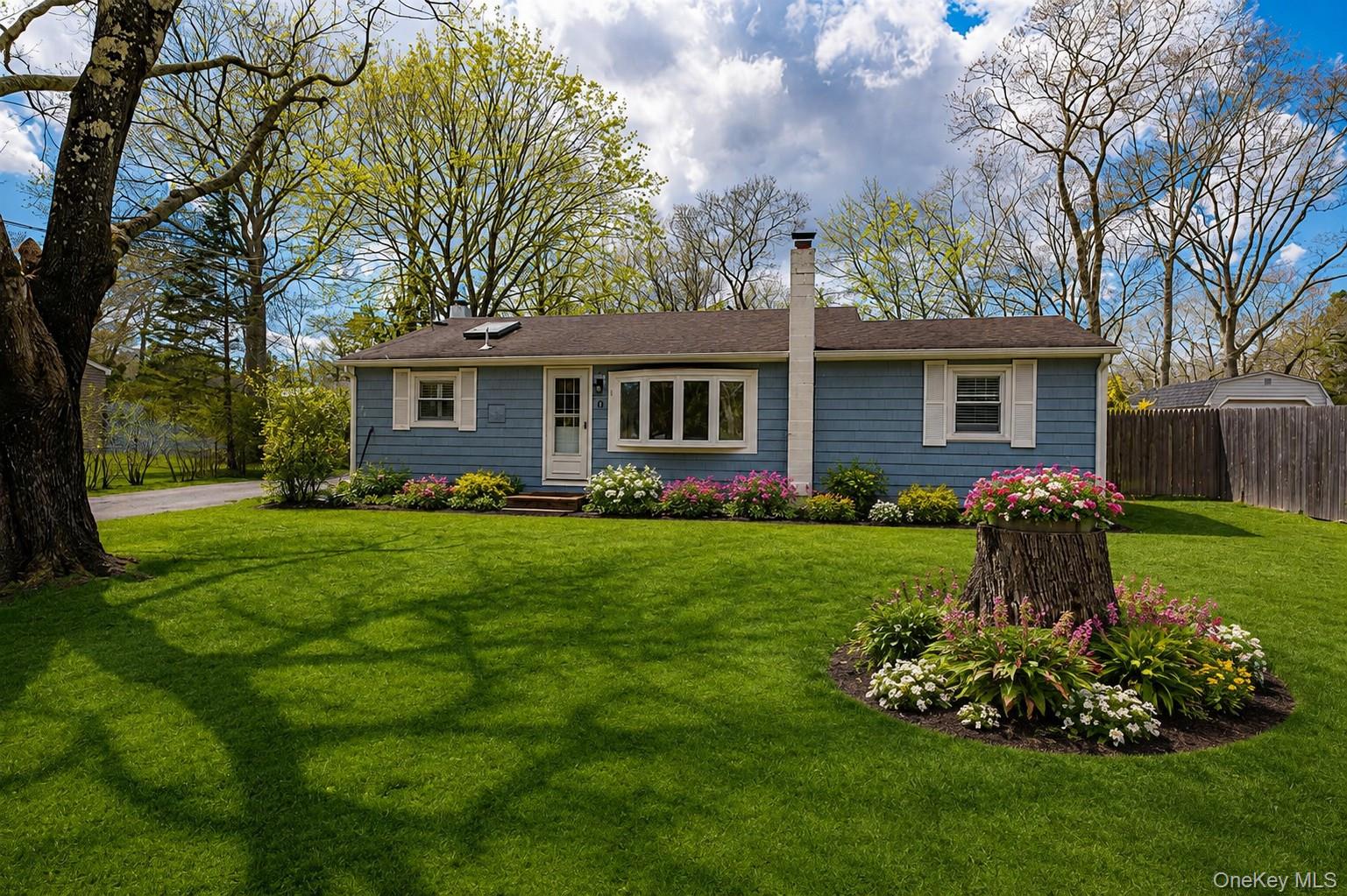 6 Longview Drive — photo