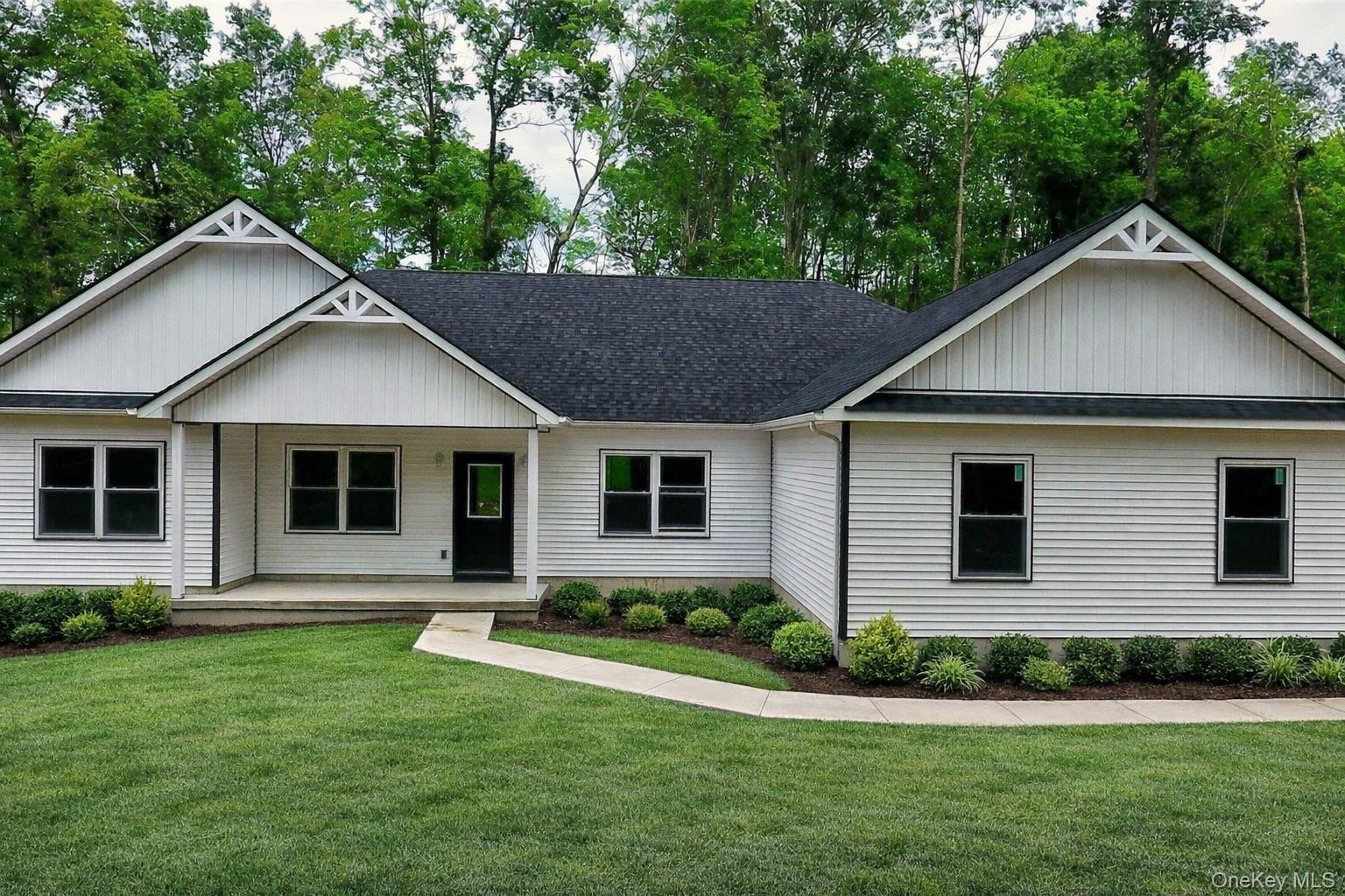 12 Tamarack Drive — photo